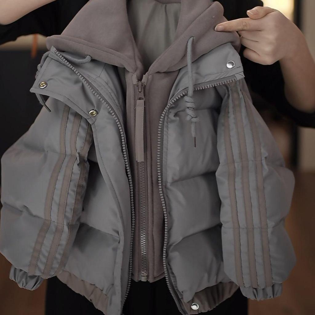 Superdicke, baumwollgepolsterte Winterjacke für Kinder - Fake-Zweiteiler, stilvoll & warm, kältebeständig für Jungen & Mädchen.