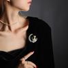 Heavy-duty Japanese-style Cartoon Cat Brooch with Colorful Zircon Moon, Cute Cat Pin for Clothing