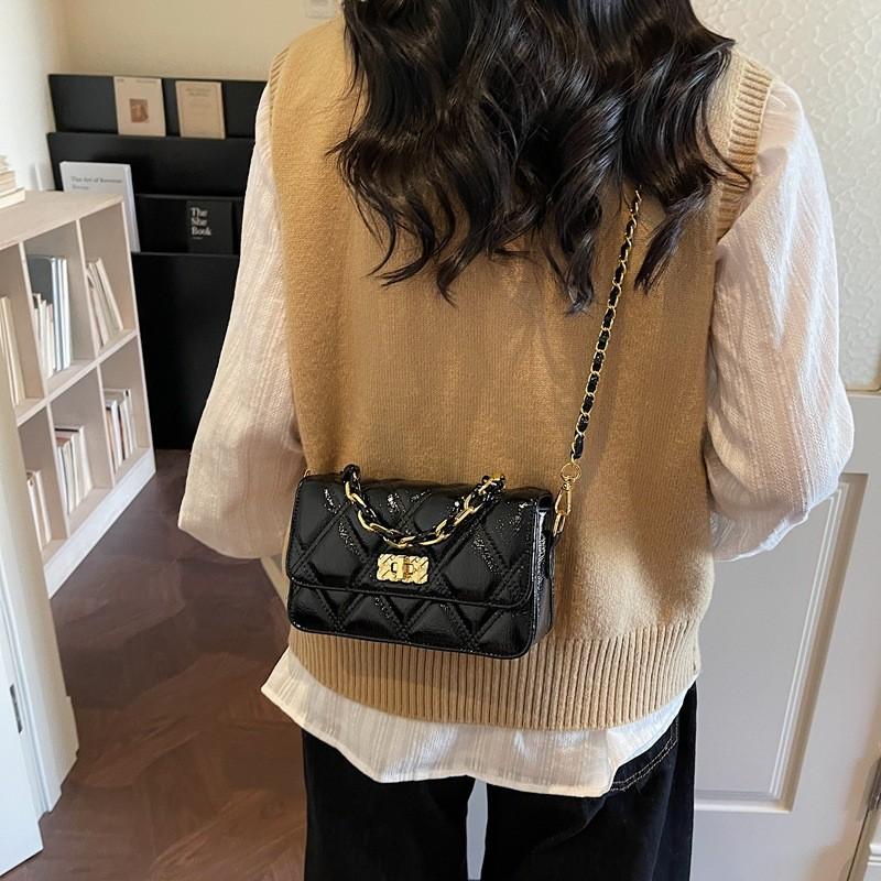 IELGY Ladies Messenger Small Square Bag Diamond Chain Retro High-End Sense One Shoulder