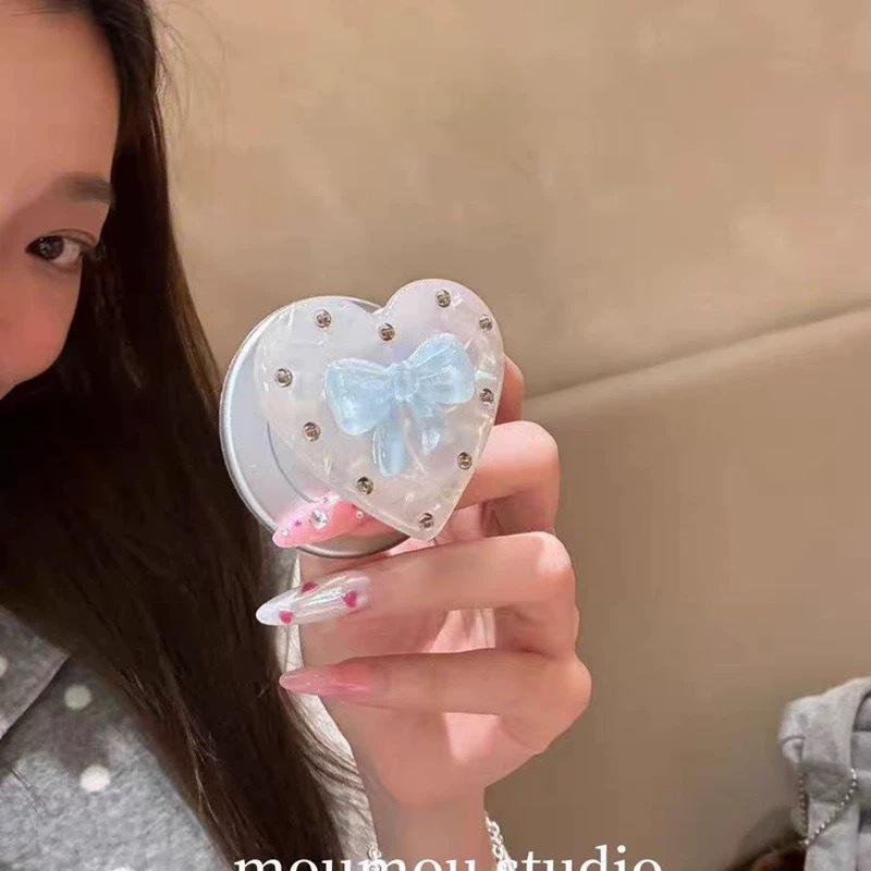 

Rhinestone Heart Bow MagSafe Magnetic Stand with Strong Adsorption and Retractable Design Magnetic Holder [OPP Bag Packaging]