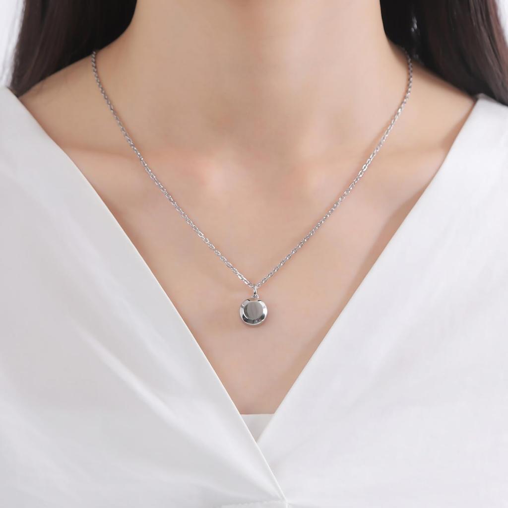 White Clover Cremation Pendant Necklace, Fits 50cm-55cm, Perfect for Keeping Ashes, Dividing Ashes, or Interment, Hypoallergenic, Made of Surgical Sta