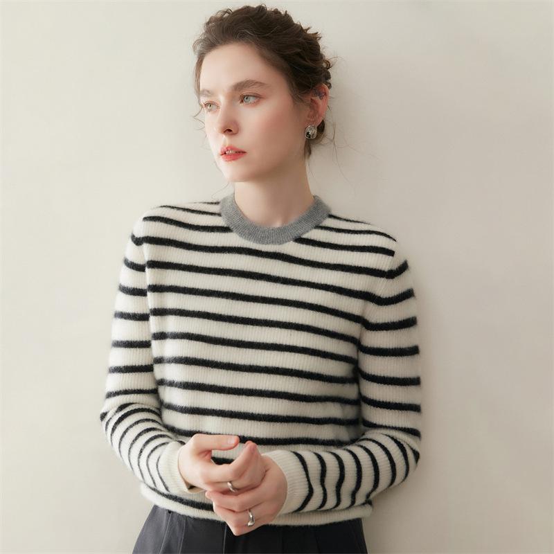 Autumn Winter Striped Round Neck Women's Cashmere Knit Sweater Pullover