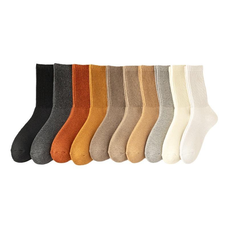 Female Autumn and Winter Solid Color Towel Bottom Thick and Velvet Warm Wool Tube Socks