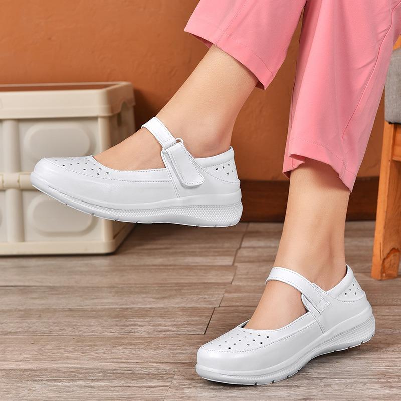 New nurse shoes with soft soles, summer models, comfortable thick soles, increased height, breathable and not tired feet, non-slip little white shoes