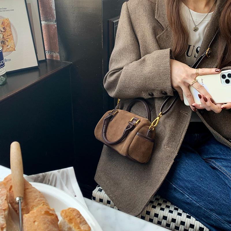 Bag Square New Fashion Small Shoulder Bags Brown Niche Retro Velvet Surface Leisure Versatile Trend Lady Crossbody Bags