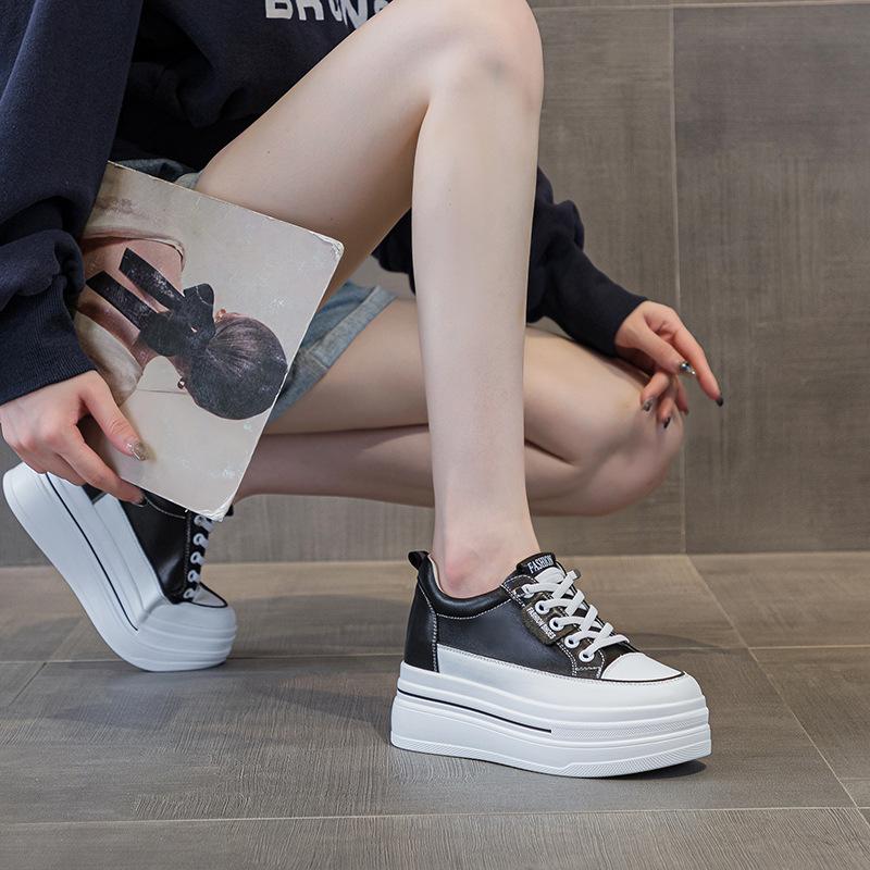 Small Size 2025 Spring and Summer New Slope Heel Thick Sole Small Inner Height Increase Small White Shoes Free Lace-up Small White Shoes Women