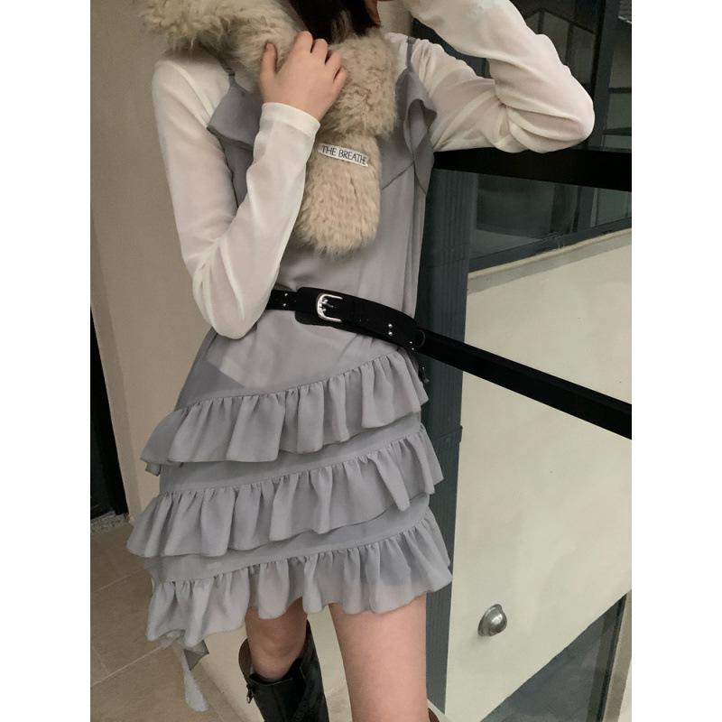 

Elegant Korean Style Ruffle Strappy Dress - Sweet, Fresh, Slimming & Flattering for Spring One Size