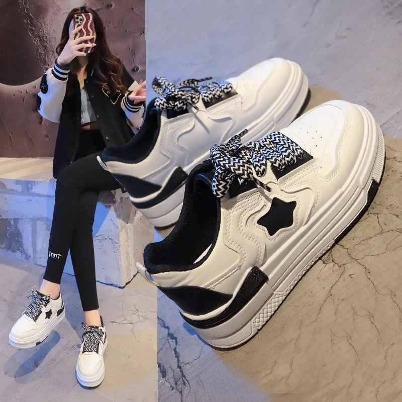 Original Star Little White Shoes Women's Spring 2025 New Niche Chic Popular Versatile Sports and Leisure Board Shoes