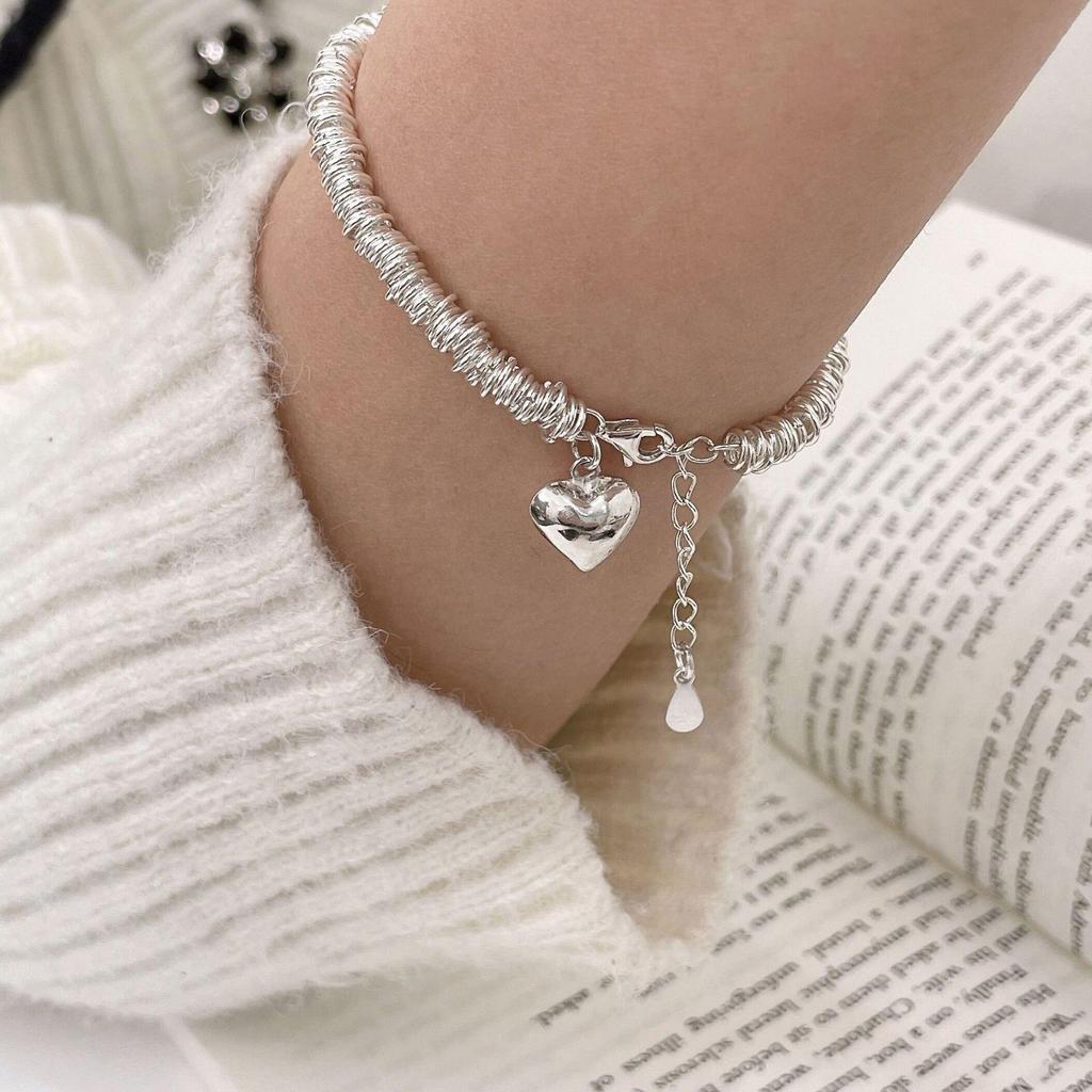 Yinruitai 925 Sterling Silver Heart Necklace: Women's High-End 2022 Circle Clavicle Chain.
