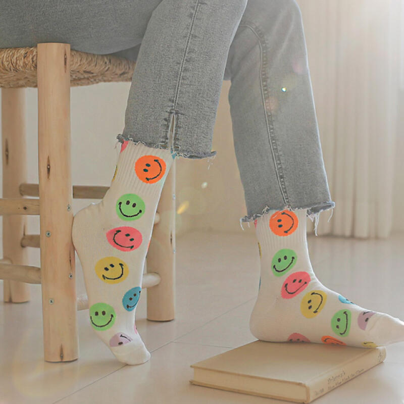 Neon Smile Pattern Women s Socks 4-Pack black