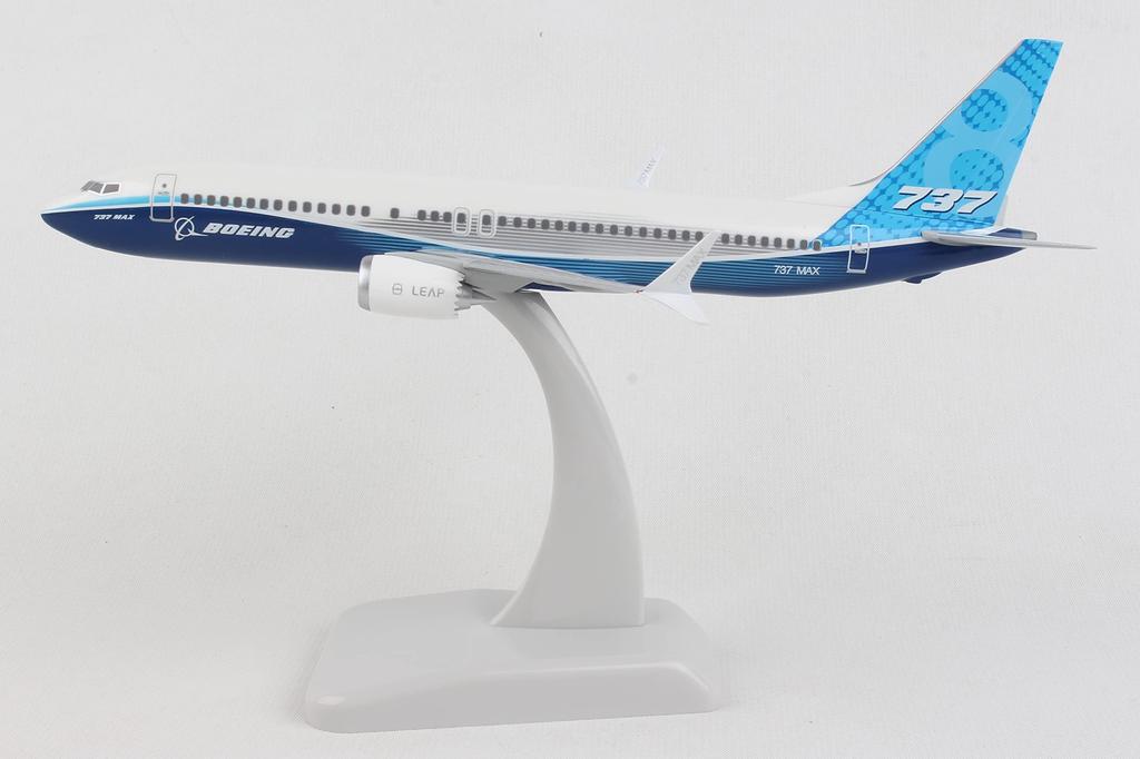 Hogan Wings Scale Boeing 737 MAX 8 in Boeing House Colors 2019 1/200