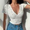 Frauen Sommer Top V-ausschnitt Kurzarm Taille-ausgesetzt Kleine Blume Drucken Pullover Weiche Atmungsaktive Retro Slim Fit Dame süße T-shirt