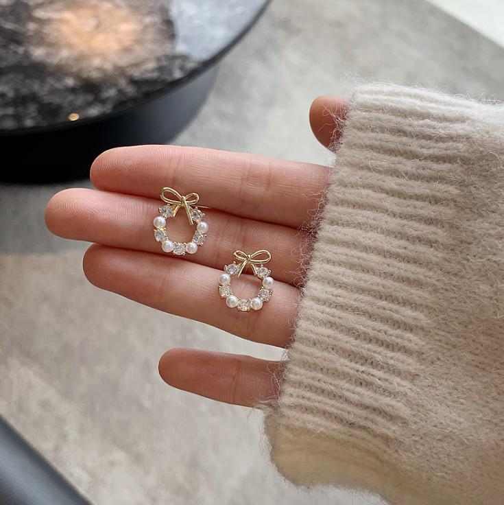 2021 Trendy Korean Bowknot Celebrity Stud Earrings