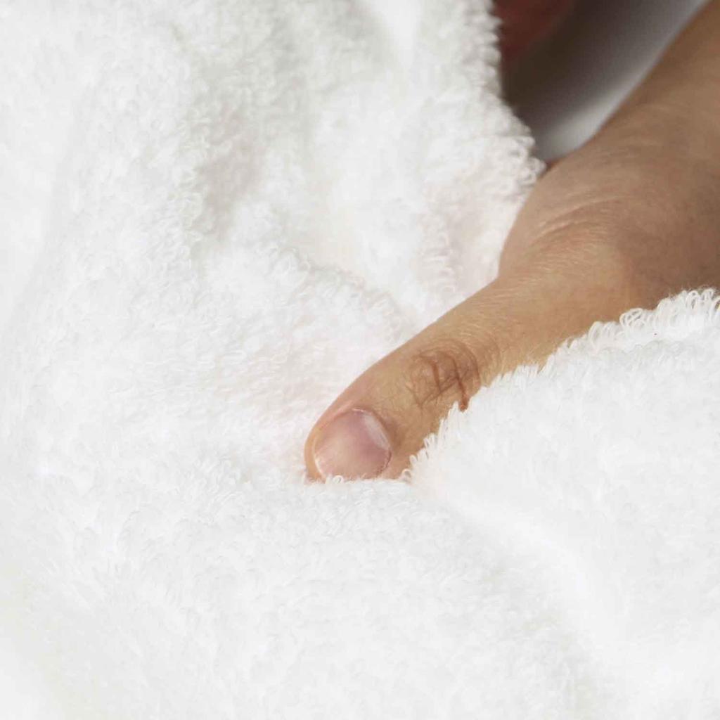 Maruyama Towel Imabari Towel Bath Towel, Cloud-like, Soft, Fluffy, Absorbent, Quick-Drying, White, Approx. 70 x 135 cm