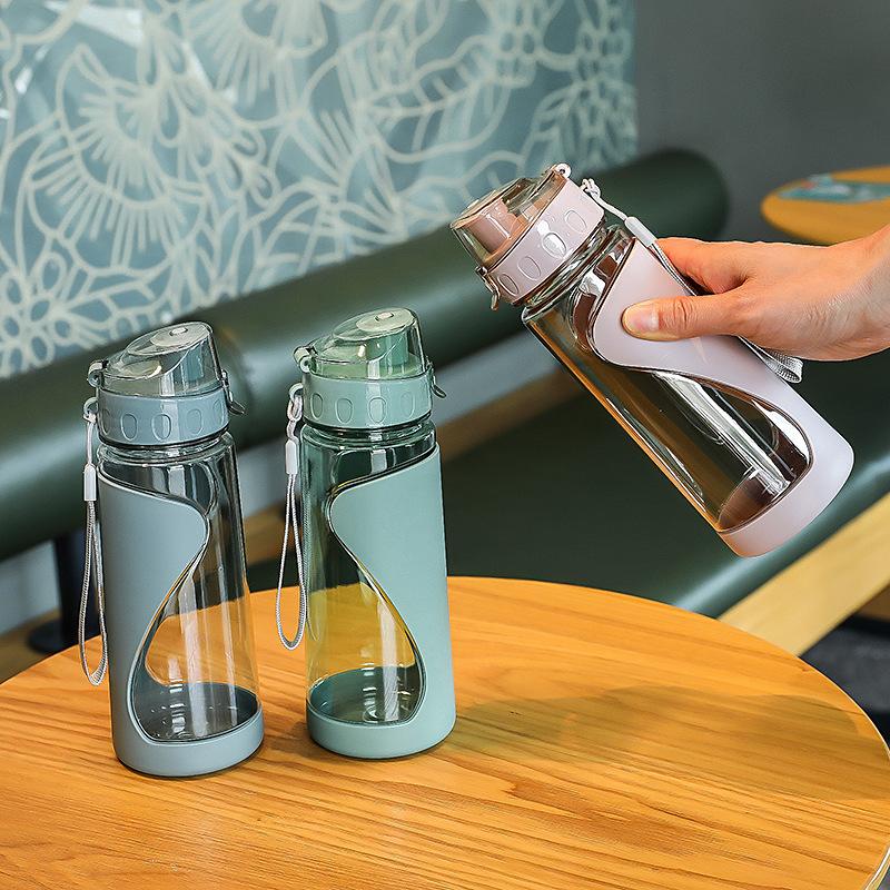 Summer portable plastic cup, men's and women's hand-held student cup, heat-resistant and leak proof drinking cup, casual cup