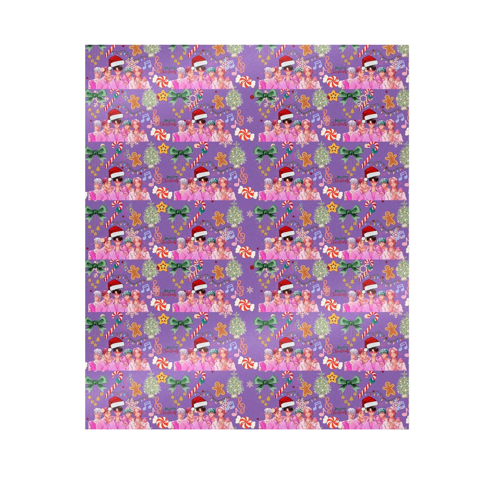 

Подарочная бумага на тему Рождественской деревни, полная праздничного очарования. One Size