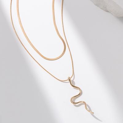 Schlangenanhänger, kreative Halskette, stilvolles und einfaches zweilagiges Stapeln, Hip-Hop-Tierkreiszeichen Schlangen Schmuck für Frauen