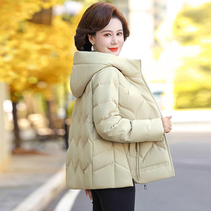 Down Jacket Women's Short Style Mother's Wear Winter New Style Loose Thickened White Duck Down Jacket for Middle-aged and Elderly Women