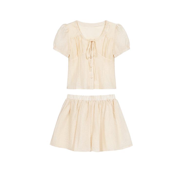 2026 Spring/Summer French Square Neck Short Sleeve Shirt & A-line Skirt Shorts Textured Fashion Set for Women