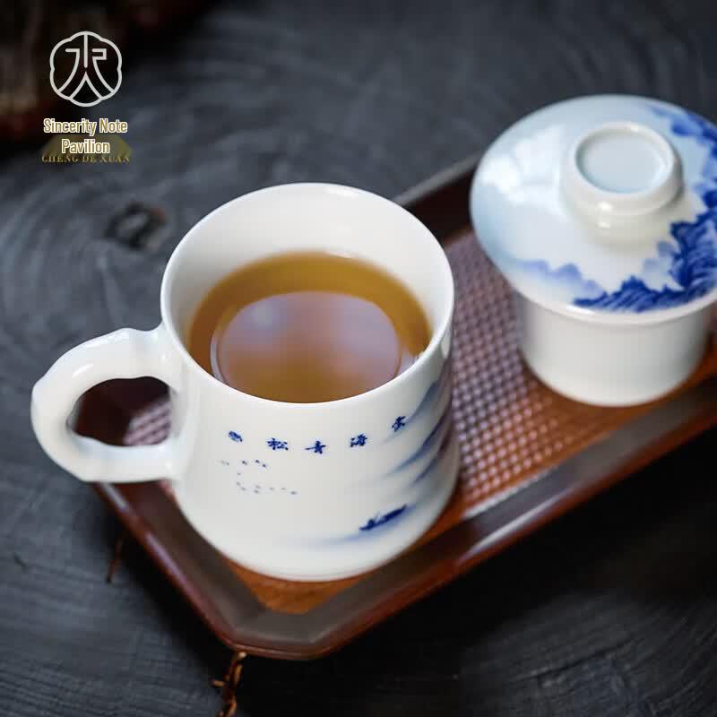 Jingdezhen Hand-Painted Blue & White Stoneware Teacup with Lid & Metal Infuser