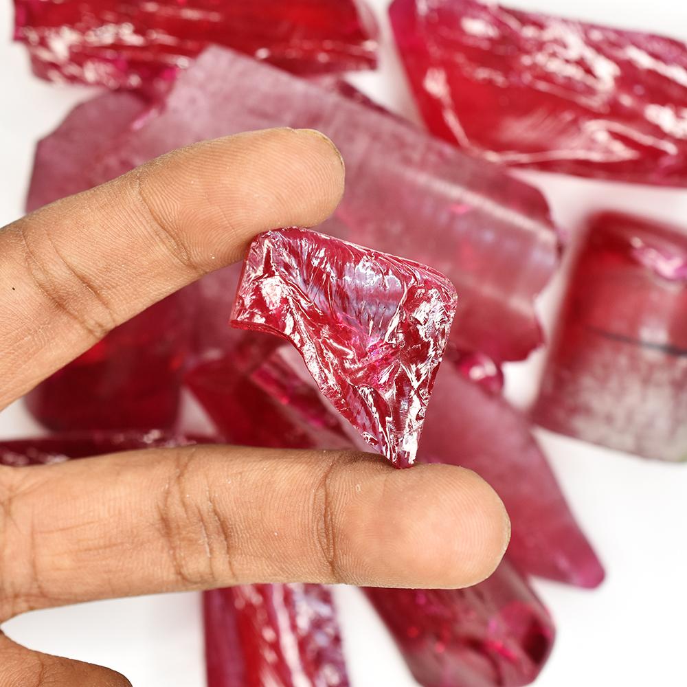 Natural Red Ruby Loose Gemstone 786 ct Rough Lot Uncut Raw for Lapidary and Gem Collections
