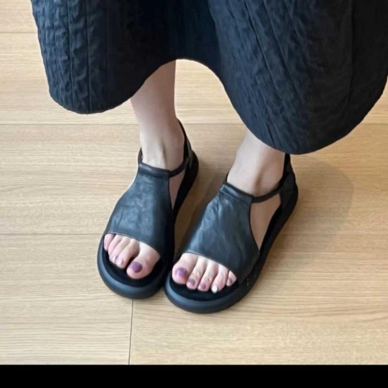 Roman Style Soft Bottom Thick Heel Summer New French Style Sandals Elegant Atmosphere Women's Shoes Rubber Sole Polyurethane Mat