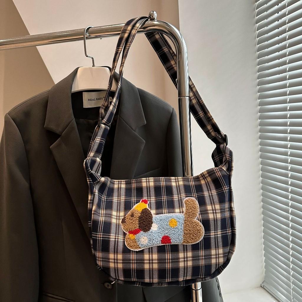 Chic Urban Minimalist Plaid Canvas Handbag Soft Shoulder Bag For Everyday Use In Three Colors