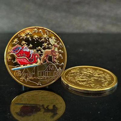 European and American Commemorative Coins, Christmas Commemorative Medals, Colored Santa Claus Small Gifts, Metal Badges