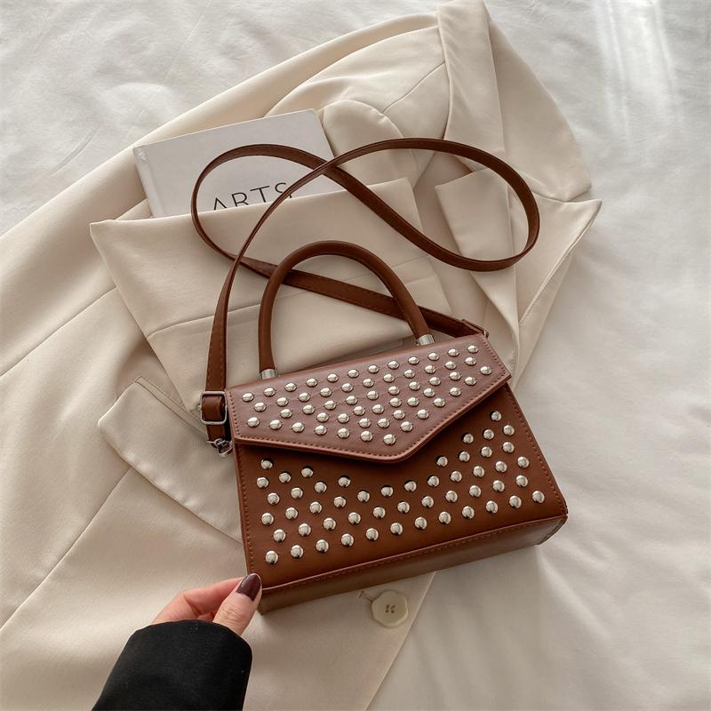 Designer Rivet Crossbody Bag With Short Handle Handbag Fashion Mini Small Phone Bag Purse Solid Pu Leather Ladies Shoulder Bags