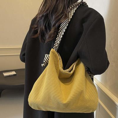 Soft Wide Shoulder Strap Velvet Fabric Fashion Leisure Shoulder Bag Preferred Bag Models