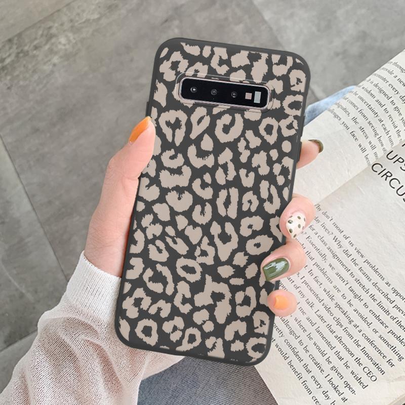 Case For Samsung Galaxy S10 Plus S 10 S10E Cover Cloud Graffiti Illustration Kanagawa Label Silicone Fundas For Samsung S10 S10e