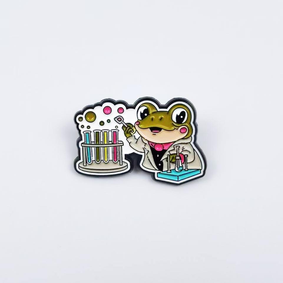 Cute Frog Brooch - Cartoon Debugging Agent Accessory