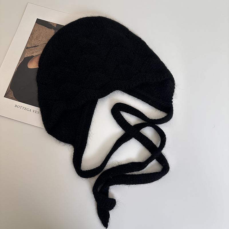 Angola Rabbit Fur Knitted Hat for Women, Lace-up Bag Head Hat In Autumn and Winter, Wool Thermal Ear Protection Hat Shows a Small Tide