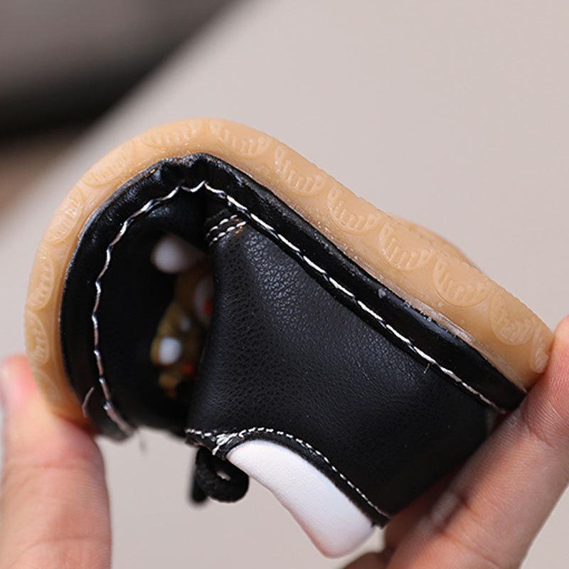 Spring and Autumn New Whistle Boys Single Shoes 0-1-2 Years Old Beef Tendon Sole Called Soft Sole Baby Girl Shoes