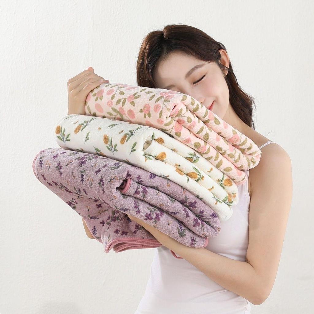 Floral Bath Towel Soft and Super Absorbent Bath Towel
