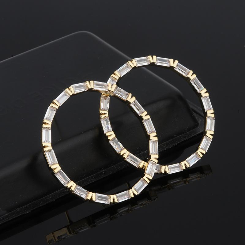 

Direct Ear Jewelry Glass Stone Earrings Simple Versatile South American Ladies Earrings