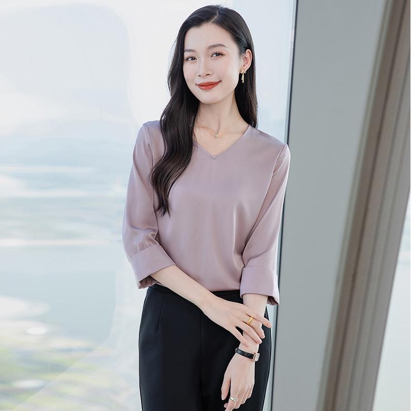 2025 Spring Women's V-Neck Mulberry Silk Blouse - Solid Color, Loose Fit