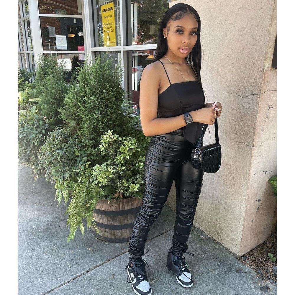 Podzimní evropská a americká móda: Sexy skládané kalhoty z umělé kůže s vysokým pasem