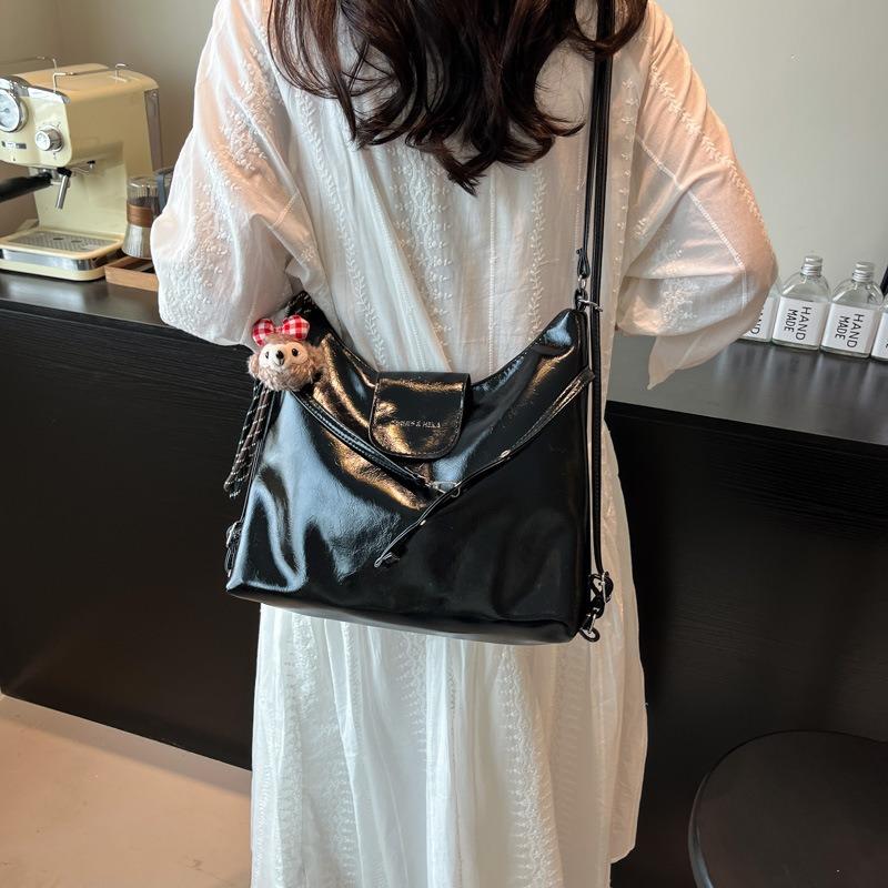 Summer large-capacity backpack bag women's new shoulder bag commuter versatile women's messenger tote bag