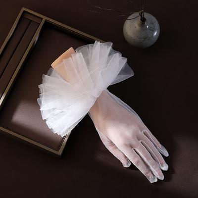 Bílé Elegantní Síťované Krátké Svatební Rukavice pro Nevěstu Tylové Volánky Průsvitné Rukavice Opera Večerní Párty Šaty Rukavice Fotografické Studio