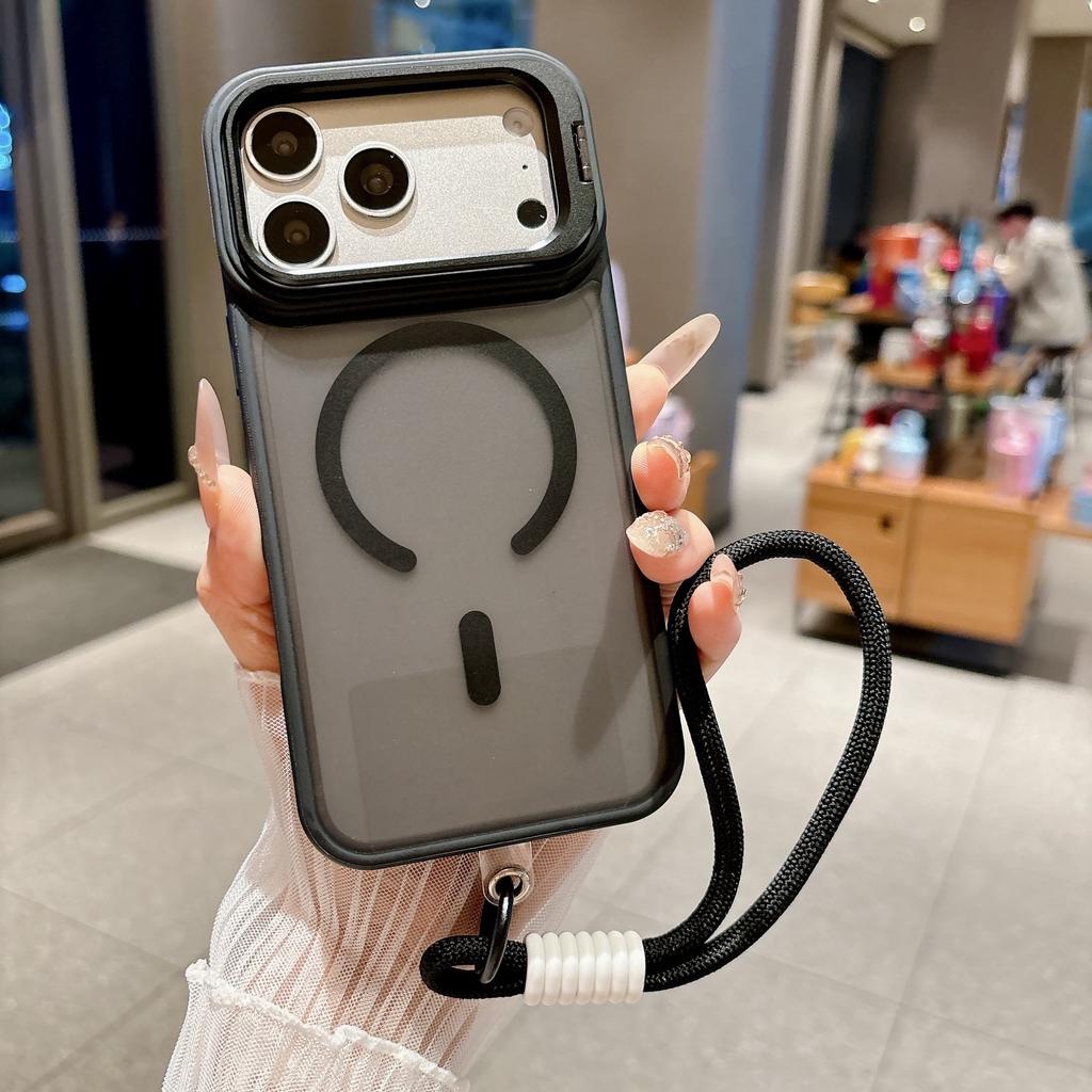 Skin-sensitive Lens Holder, Suitable for iPhone17PRO Magnetic Mobile Phone Case with Lanyard, Anti-drop Apple 16/15 Hard Case.