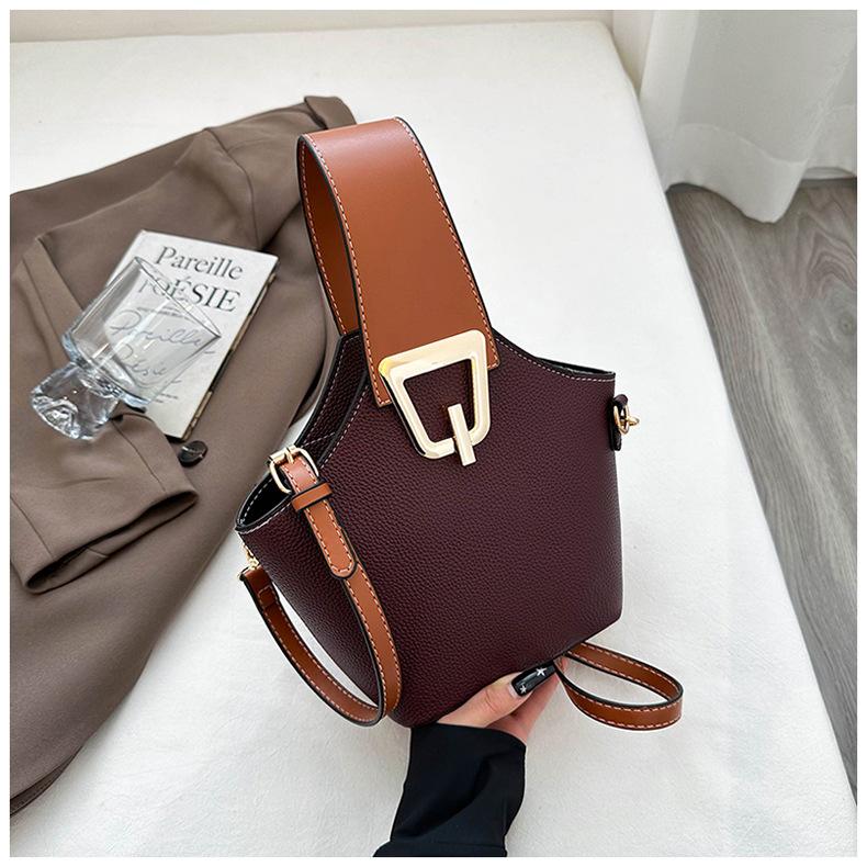 2025 New Niche Design Crossbody Bag Casual Simple Contrasting Color Shoulder Bucket Bag Fashionable High-end Handbag