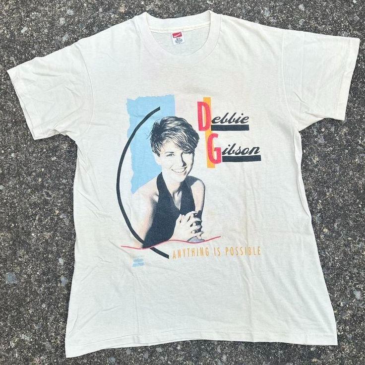 VINTAGE 1991 DEBBIE GIBSON ANYTHING IS POSSIBLE TOUR SEG_374 Unisex T-Shirt