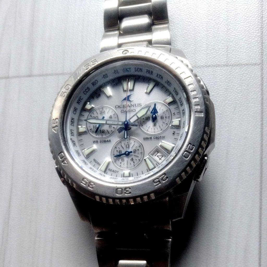 Used Working Item CASIO OCEANUS Radio-controlled Solar Titanium Chronograph