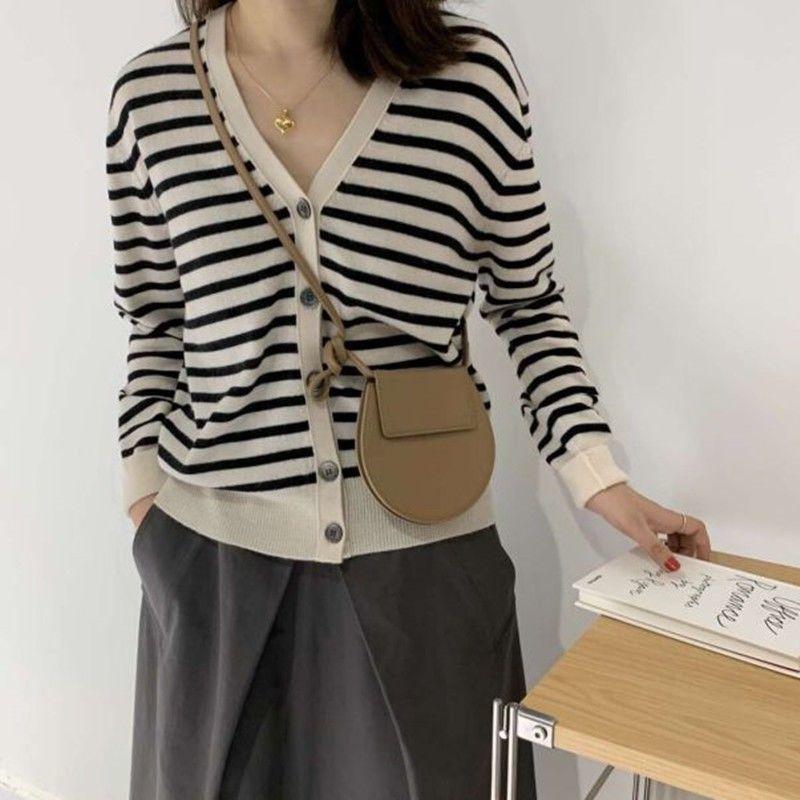 Spring Autumn V-neck Striped Cardigan Women's Age-reducing Loose Thin Knitted Outerwear Comfortable Versatile Fashion Top