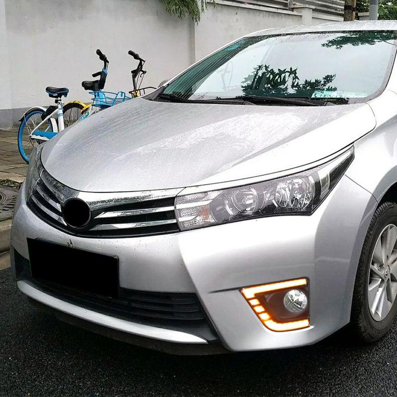 Car LED DRL Daytime Running Light For Toyota Corolla Altis 2014 2015 2016 2017 with Flowing Turn Signal Light Fog Lamp cover
