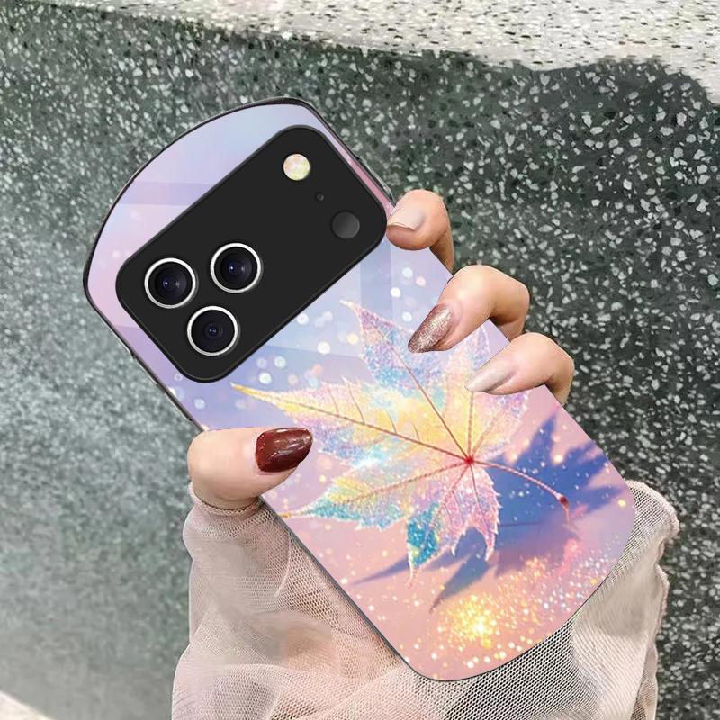 Green Maple Leaf Texture For iPhone 17 16 15 14 Pro 13 Plus 12 mini 11 Pro Max XR X S 7 8 Elliptical Tempered Glass Phone Case