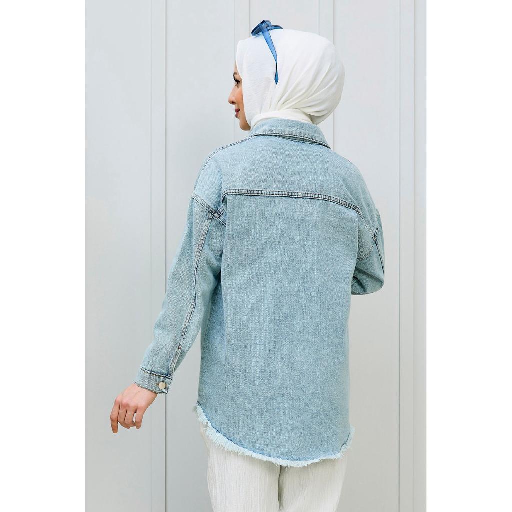 Straight Shirt Collar Women's Blue Denim Shirt - 11394
