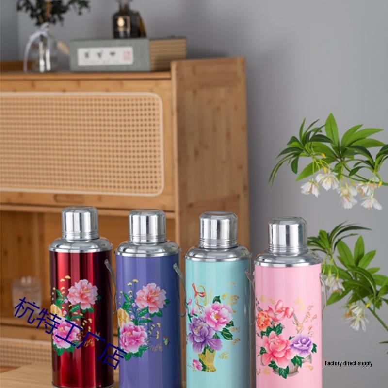 Vintage Chinese-Style Hot Water Bottle: Classic Handheld Thermos for Home & Wedding