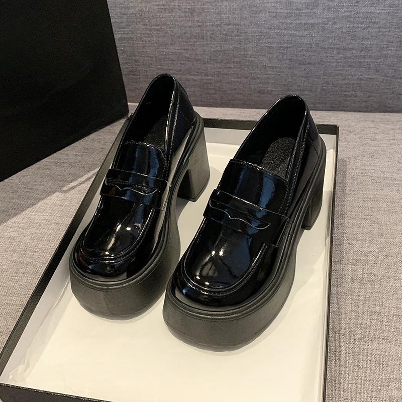 

Leather Women s High-heeled Spring-autumn New Style Retro Single Shoes with Thick Soles 40 чорний